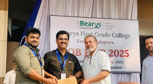 25-Job-fair-at-Kodi-Bearys-Knowledge-Campus