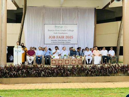 27-Job-fair-at-Kodi-Bearys-Knowledge-Campus